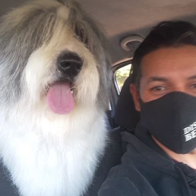 No soy bueno escribiendo tweets...
pero retuiteando soy un campeón