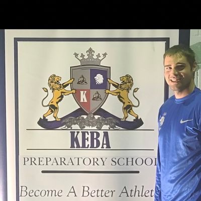 A basketball coach pursuing his dreams! I'm always looking to expand my knowledge and experience. Assistant coach at KEBA Prep!