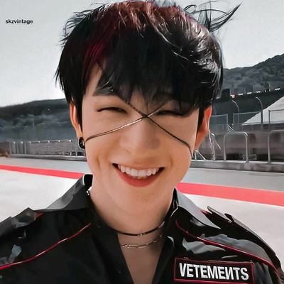 넘버원 팬 🖤 strᥲყ kιds ᥱvᥱrყᥕhᥱrᥱ ᥲᥣᥣ ᥲroᥙᥒd thᥱ ᥕorᥣd|| fᥲᥒgιrᥣ