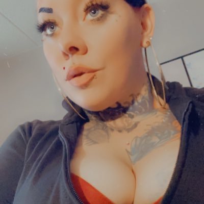 #bbw #420 sexy milf that loves to play rough and hard. #tatted