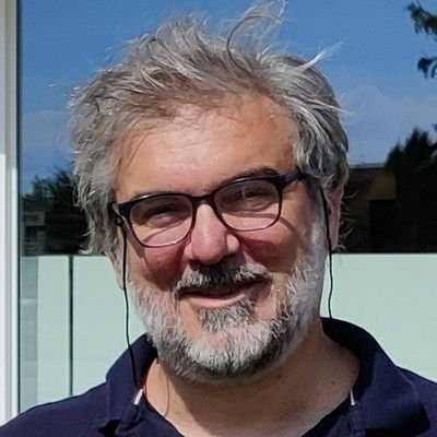 pierluigiluisi's profile picture. un uomo felice in un mondo infelice