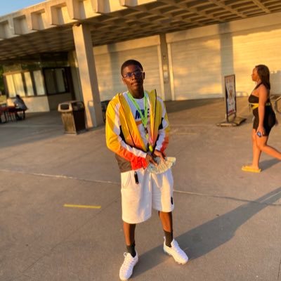 OfficialTeamOTW's profile picture. Post Dominant ,Horseyy🐴🐴