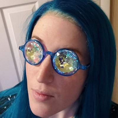 ihavedna's profile picture. My account got hacked and Twitter told me I'd hear back from them in 10 days. Its been over two years. This is the best website