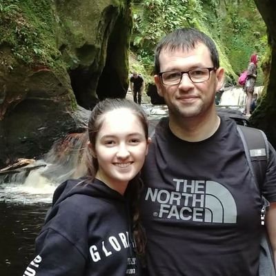 Glasgow born and bred.
Unite the Union member and activist (Public Transport). Keen walker when I'm not in tunnels.
Any views or statements are my own