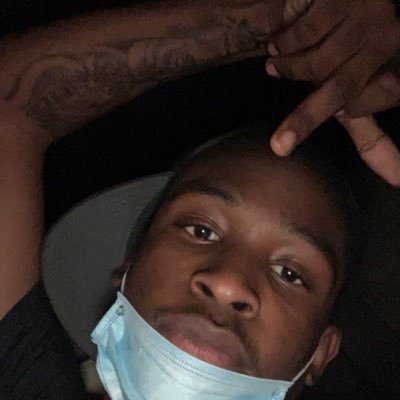 dawanheardqwe5's profile picture. Mill University Studies High School💫 //WR-FS// #4🔰🏈// Track life🏃🏾‍♂️