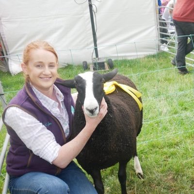 Lover of all things farming. Brackvale Zwartbles & Texels 🐑Ruminant specialist with John Thompson & son by day