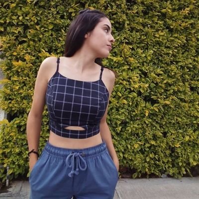 Subo contenido diario, También pueden mandar sus apartes y con gusto los subo ❤️🥵
También me encanta cojer y mamar el pito🥵
20 años
