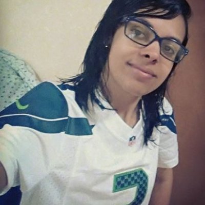 Agilista, Karateca, Atiradora, Dançarina, Historiadora, Paulista, Brasileira, Torcedora do Santos e Seattle Seahawks. Tudo com muito orgulho.