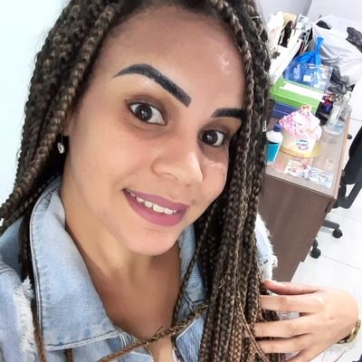 MayaradeCssia2's profile picture. 