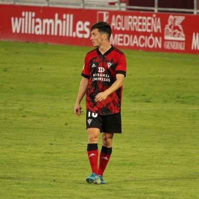 Jugador del @umescobedo   ex del @cdmirandes Santander-Maliaño