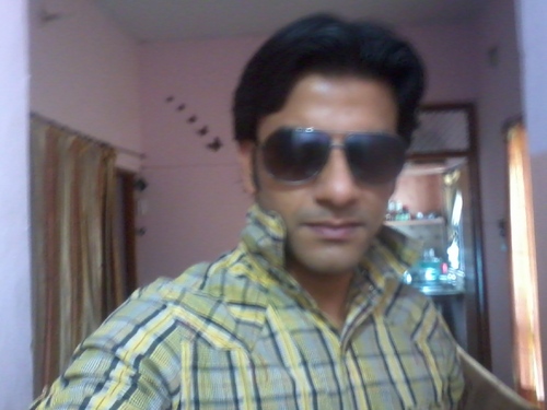 AakashLoveable's profile picture. Hi!! This is Aakash Srivastava.....