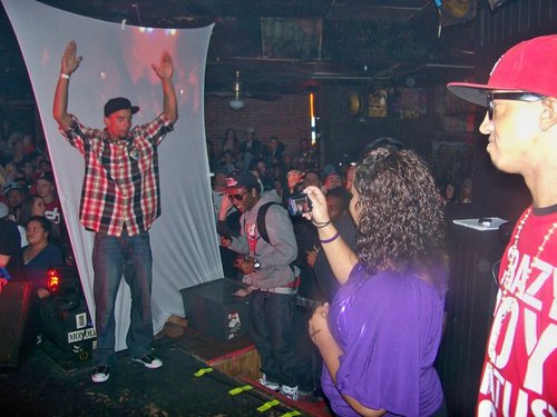 wallsfamteam's profile picture. Musician/Artist, Believer, born and raised in Kansas and still holdin it down, Reppin that F.O.E. Fam or Die ISH!