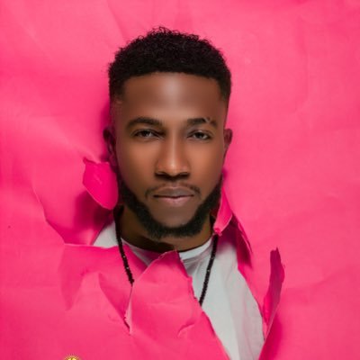 FavourAyah's profile picture. king, ambitious, get rich! but don't die trying...