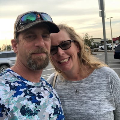 JulieDibble4's profile picture. 