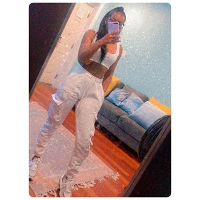 KyKy_26's profile picture. LiveLoveLaugh