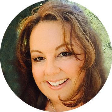 lizzieking's profile picture. web designer, graphic designer, artist & professor