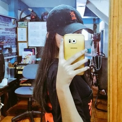 ijcolein's profile picture. ǝuoɓ ɯ,ı uǝɥʍ ʇı ǝʞɐʇ ʇ,uɐƆ