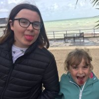 kelly thompson (@keb2105) 's Twitter Profile