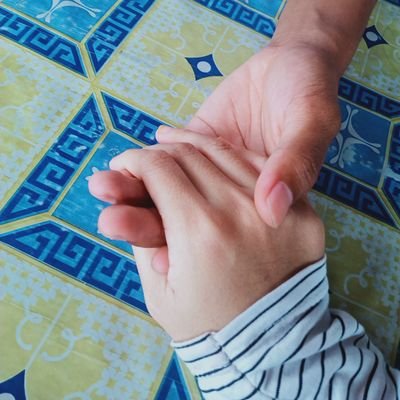 AtiaLilis's profile picture. bodoamat🌹