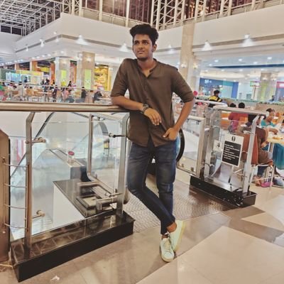 UtkarshpyML's profile picture. 