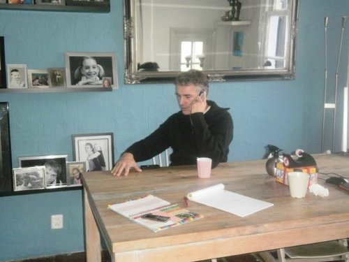 Ik ben Robin v.d Berg, docent op de opleiding Mediadesign van het REA College.  Ik ben stagecoordinator en jobcoach voor jongeren met een arbeidsbeperking.