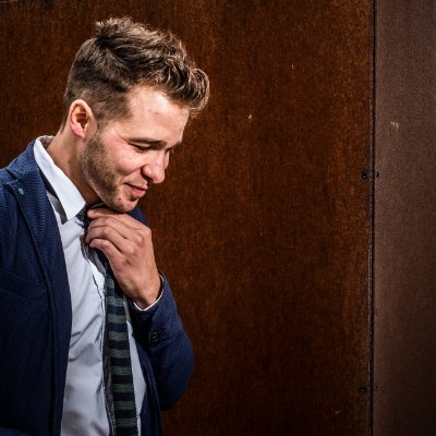 Redacteur bij het Nieuwsblad ✍️ Dr in de Politieke Wetenschappen💡