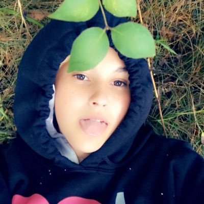 I’m 18 clc’21 sc: mlaramie2002 IG:ma.ddie6448