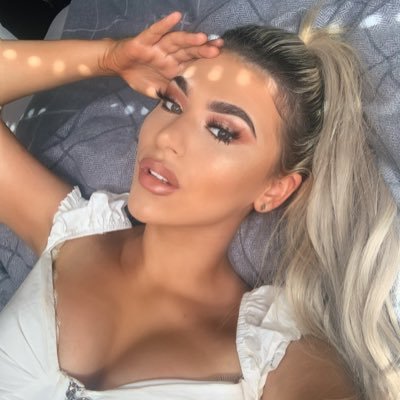 laurenosmithh's profile picture. https://t.co/hxaYbLixEc