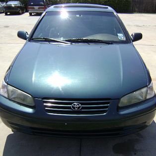 136 horsepower | 124 mph top speed | 2.2L inline 4 | pronouns are car/2001 Toyota Camry