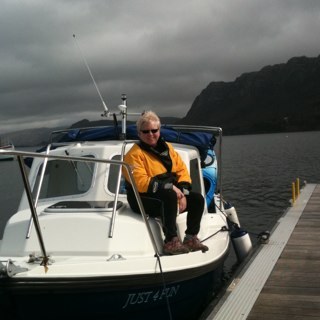 valcarse's profile picture. 