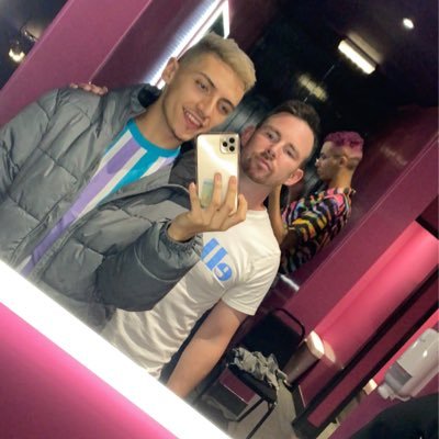 _Georgegowing_'s profile picture. Manchester// 25