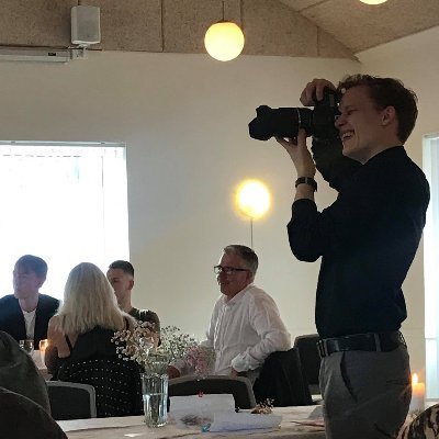 LowIQsoundboard's profile picture. 