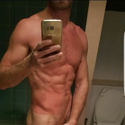 yorkshireFFpig's profile picture. Manhattan based. greedy vers pig that love XL deep wide toys, and fist ffun.