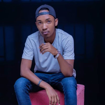 CecekaC's profile picture. God first🙏
I follow back😎