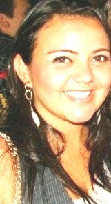 Sou comum, sou chata, tenho personalidade forte, sou uma hospedeira de imperfeições, mas possuo um coração, assim como você.