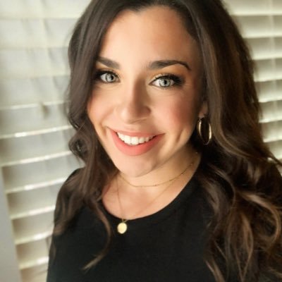 Elementary Teacher 🍏| UHCL ALUM 🦅| Child Advocate 💚 | #inspireminds💡 #bethechange 🌎