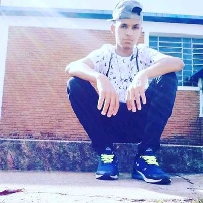 Sou do Humor, vivo de bem com a vida, Gosto de jogar Free Fire segue aí
YouTube (Erick Zoas)
Facebook( Erick Zoas)
Instagram (Zoassorteio)