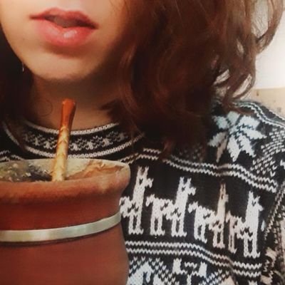 LaBona_'s profile picture. Las mañanas no son para mi.