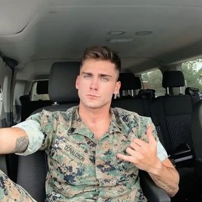 US Marine... 

Just For Fan...

ATL 📍ONLY ACCOUNT. Enjoy my random life moments 📸 be weird.