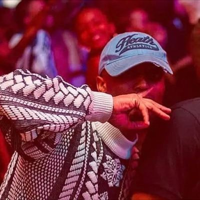 🇿🇦 🇱🇸 Man Utd 🇪🇬 F1 🏎️ TikTok: @kev_matla (Biotech grad 🧬 )