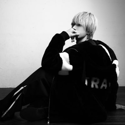 l_ll_x_l's profile picture. 