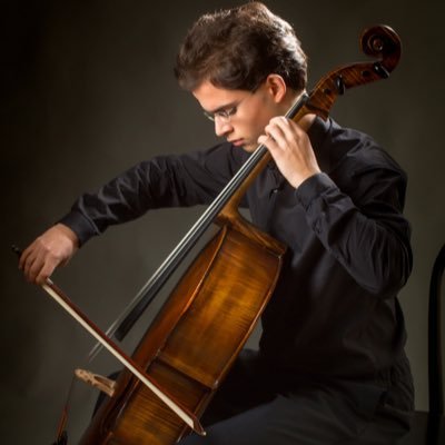 Spanish cellist 🎻 KUK Gesundheits und Krankenpflege 📚 Paramedic at ASB Linz 🚑 📍Linz 🇦🇹