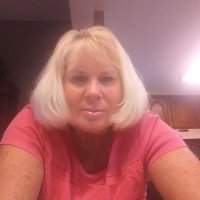 Sharon Leach - @SharonL64482133 Twitter Profile Photo