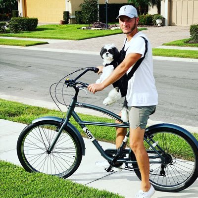 giovanni15v's profile picture. I like to cook and play golf      Buffalo, NY / Sarasota FL Instagram - LordGeebs (GOBILLS)