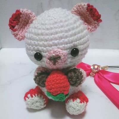 Rosette__Rose's profile picture. Rosette  Rose（ロゼットローズ）
　　　　　　　　　　　　　　　　　　　　　　　　　　　　　　　　　　　あみぐるみを主にキーホルダーなどを制作しています。