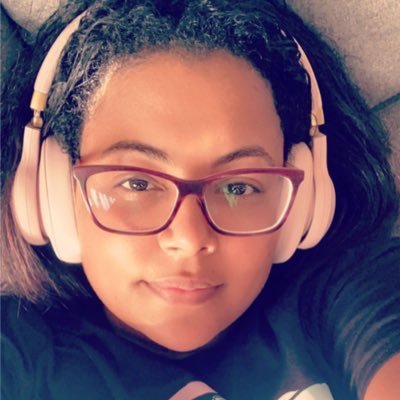 kikitrindade's profile picture. "Do not let what is Urgent Take place of what is Important in your life"💭