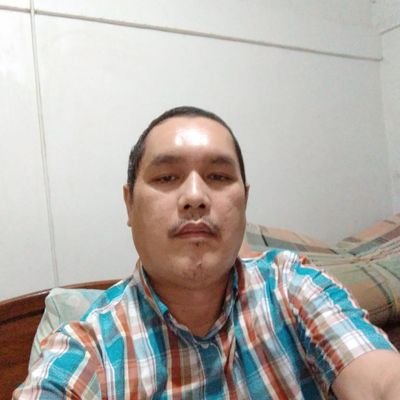 Looking for my special someone who must be beautiful, slim, sexy, horny, sweet, smart, intelligent, stable and a good conversationalist