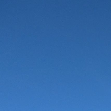 comproblog1's profile picture. 