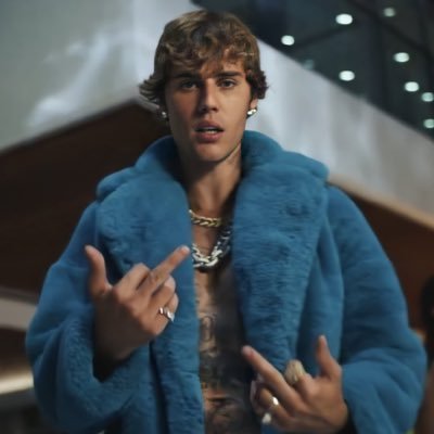 marveljbieber's profile picture. multi fandoms