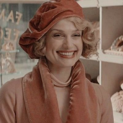 gwsley's profile picture. #𝐋𝐔𝐏𝐈𝐍 𝘦𝘢𝘵. 𝘺𝘰𝘶'𝘭𝘭 𝘧𝘦𝘦𝘭 𝘣𝘦𝘵𝘵𝘦𝘳.                                   
— 𝕙𝕡 𝕗𝕒𝕟 𝕒𝕔𝕔𝕠𝕦𝕟𝕥 」✰  ❨d/ela❩